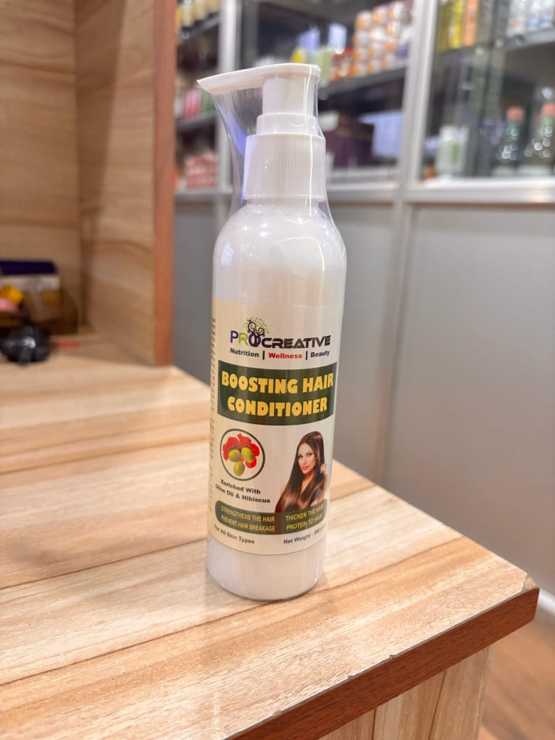 CONDITIONER-BOOSTING HAIR CONDITIONER